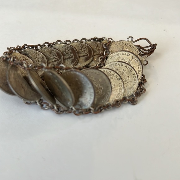 TRINIDAD AND TOBAGO 1 CENT COIN, BRACELET - Picture 2 of 2